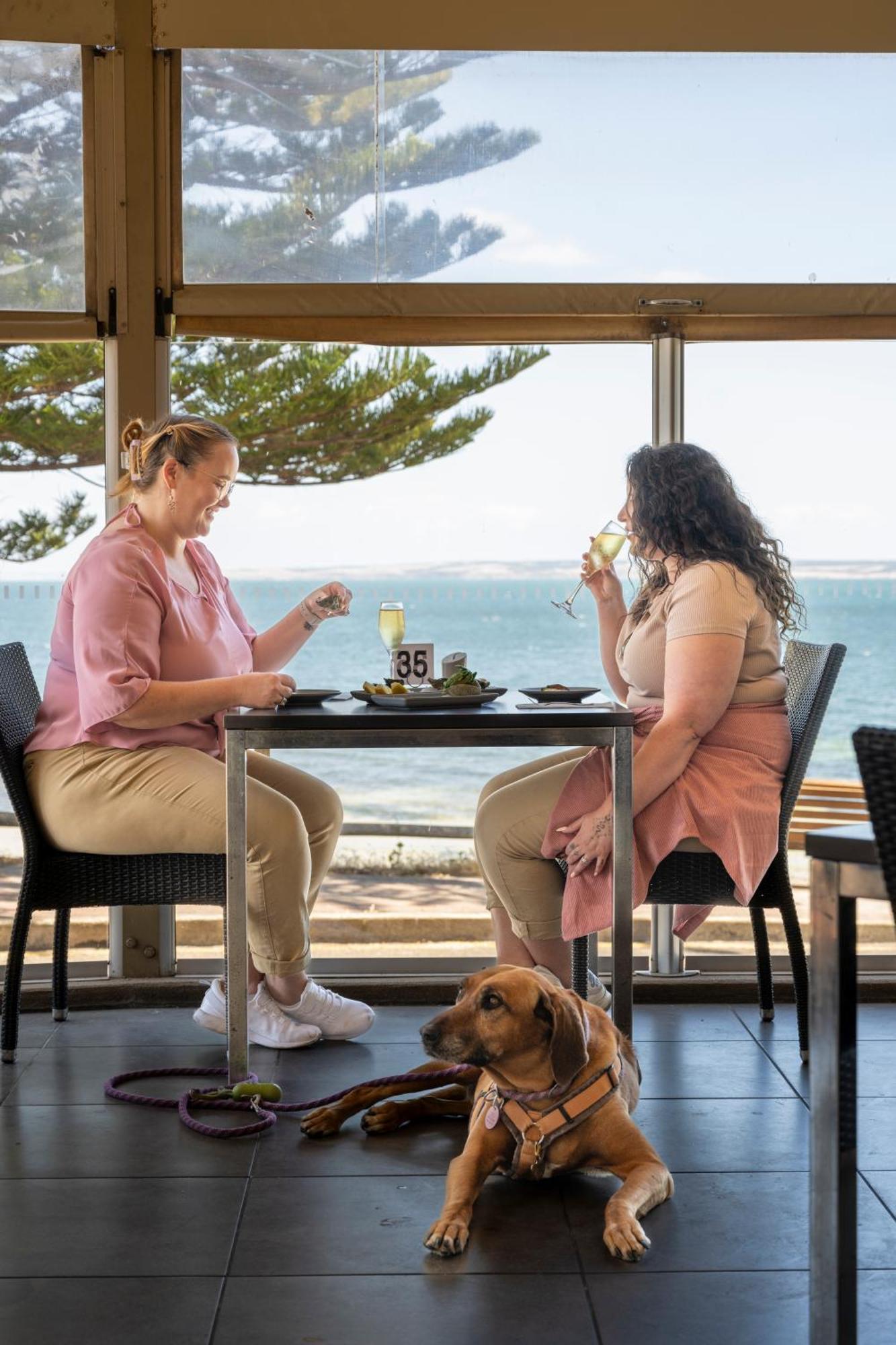 Aurora Ozone Hotel Kangaroo Island Kingscote Exterior foto